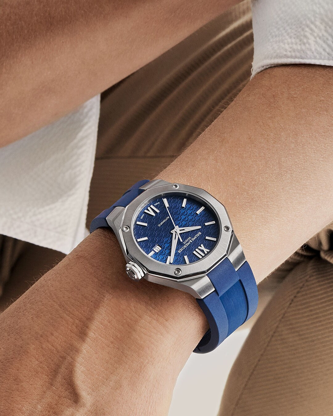 Riviera 10619