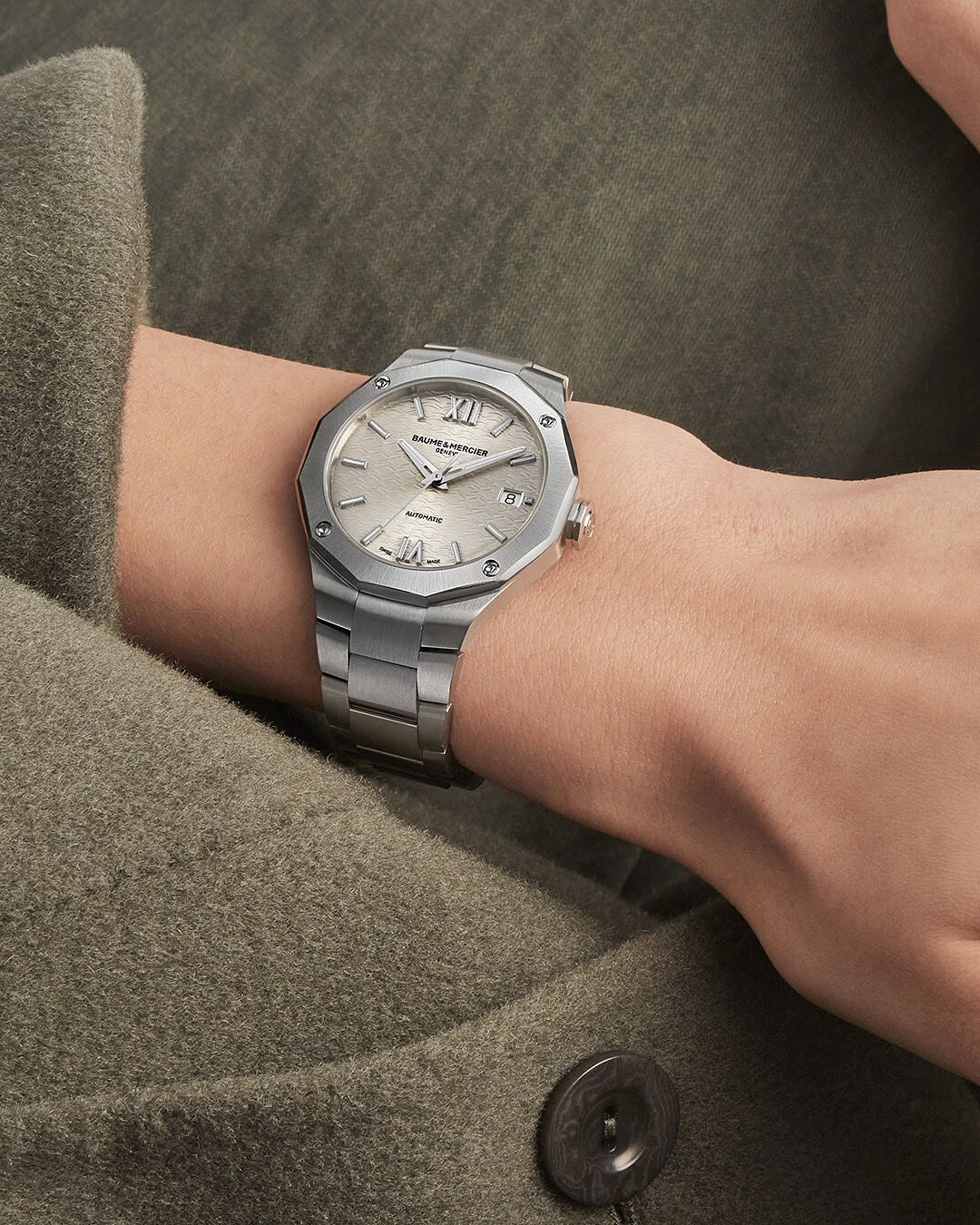 Riviera 10615