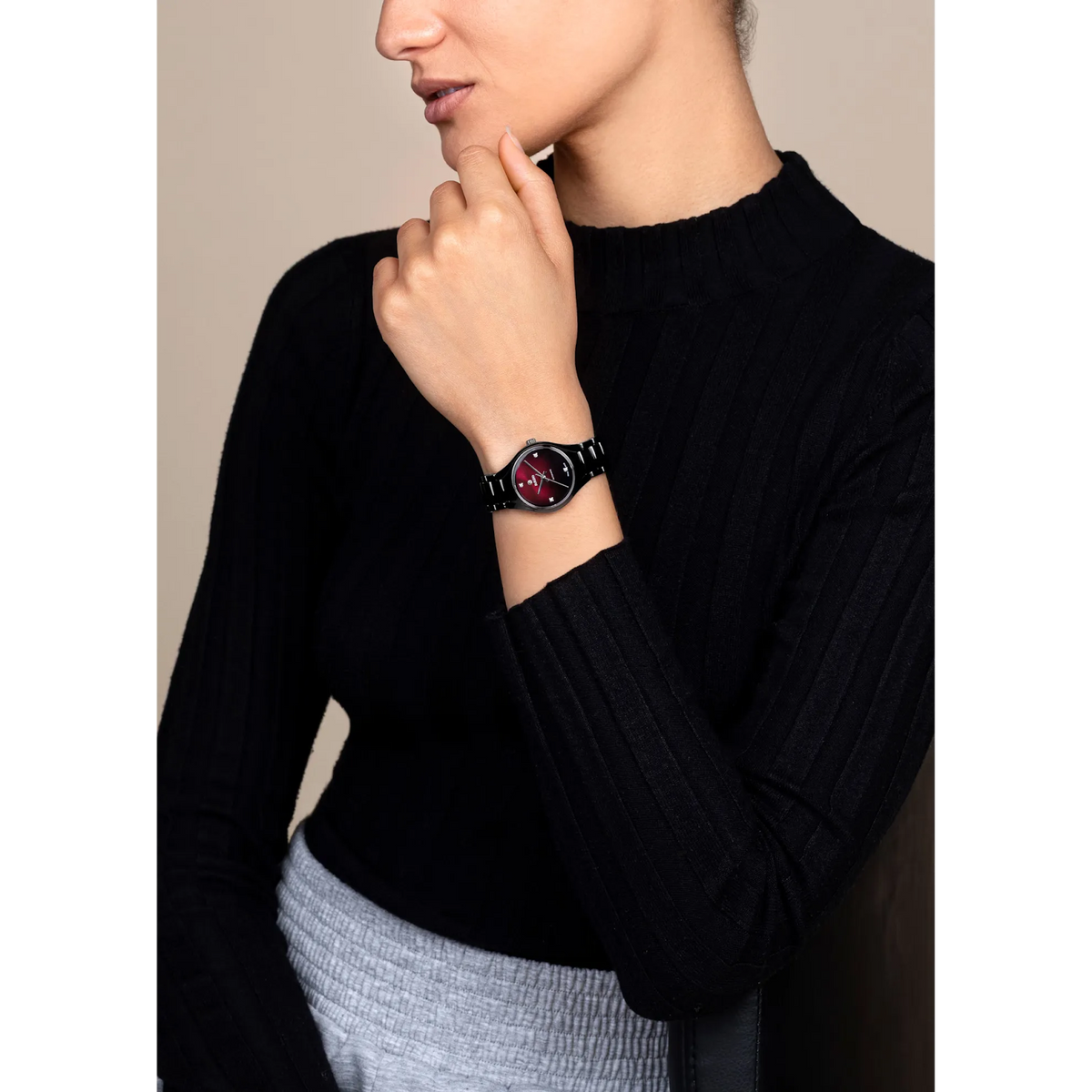 Rado True Round High-Tech Ceramic & Titanium / PVD for Women R27242742