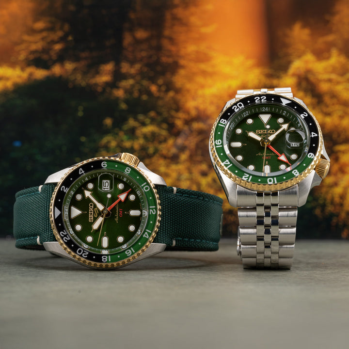 Dual time display (GMT function) of the Seiko 5 Sports automatic movement, Calibre 4R34, with a 24-hour hand