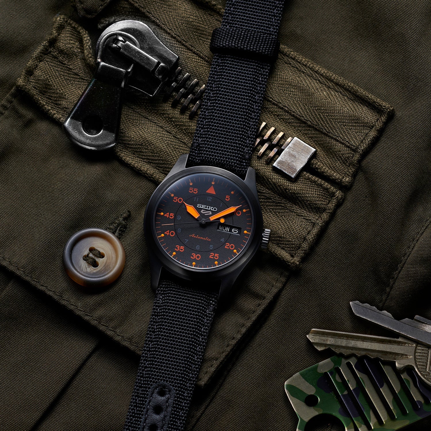 Seiko 5 Sports Flieger