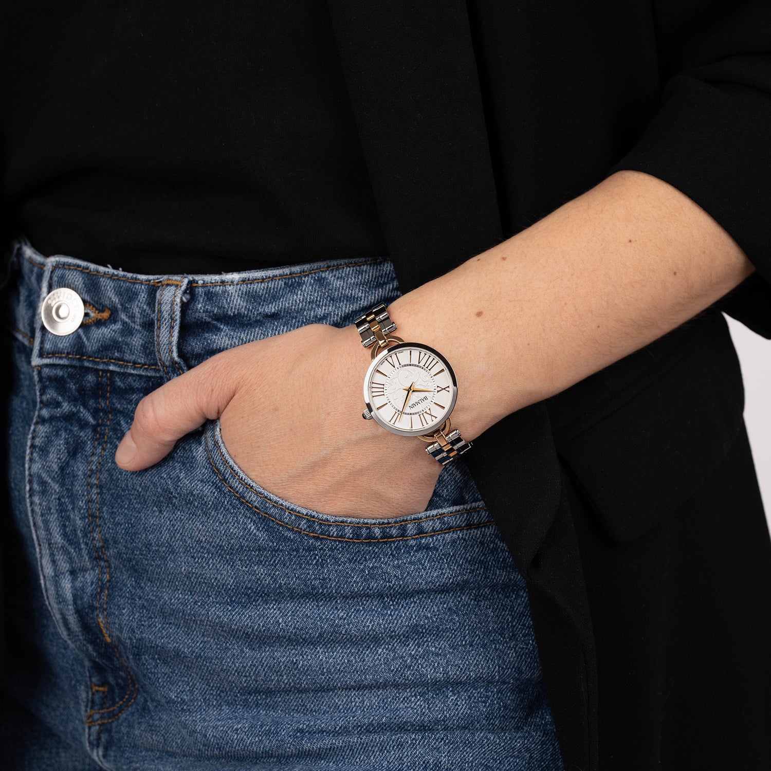 Orithia by Balmain Swiss quartz watch for woman, 32 mm
