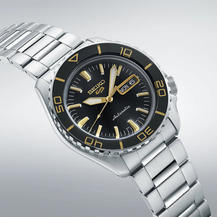 Seiko 5 Sports SKX – SNZH5 Blacktone Redux