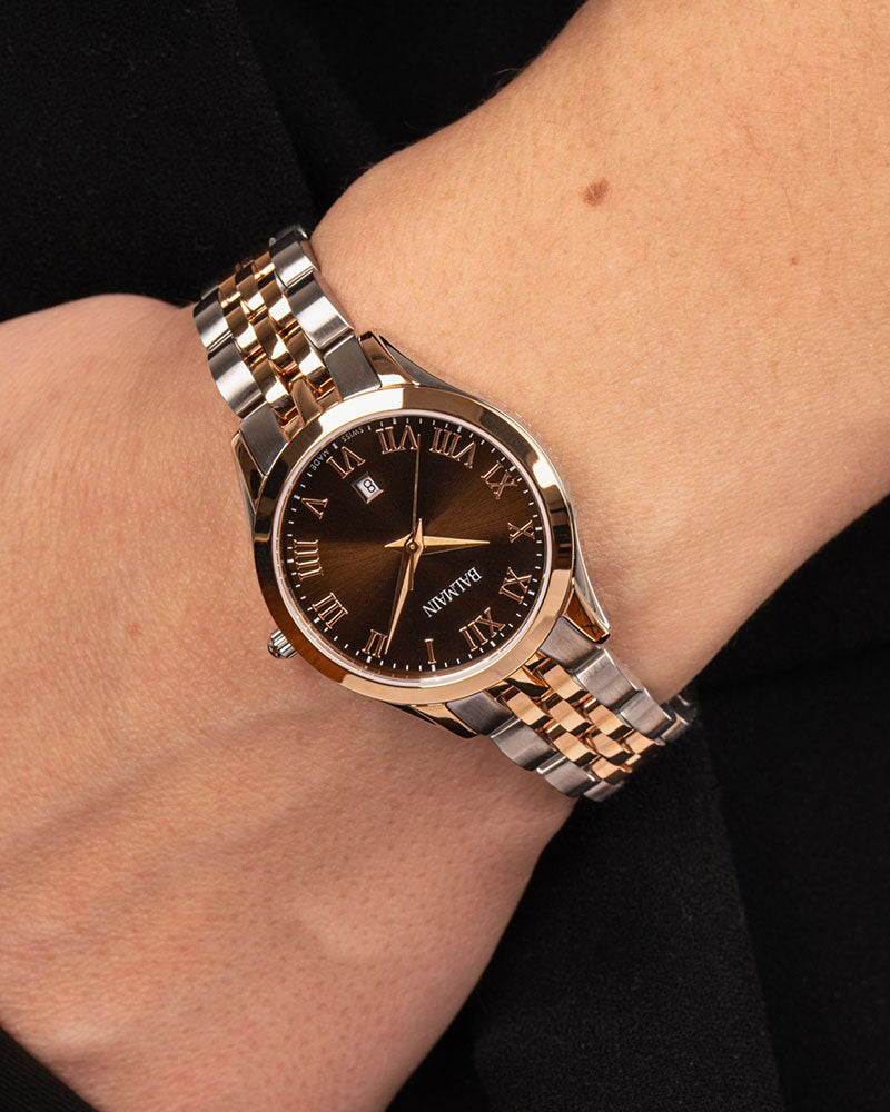 Balmain Women Classic r Round Brown Watches