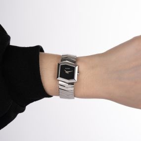 Balmain Taffetas | 22.50 x 23.50 mm