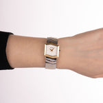 Balmain Taffetas | 22.50 x 23.50 mm
