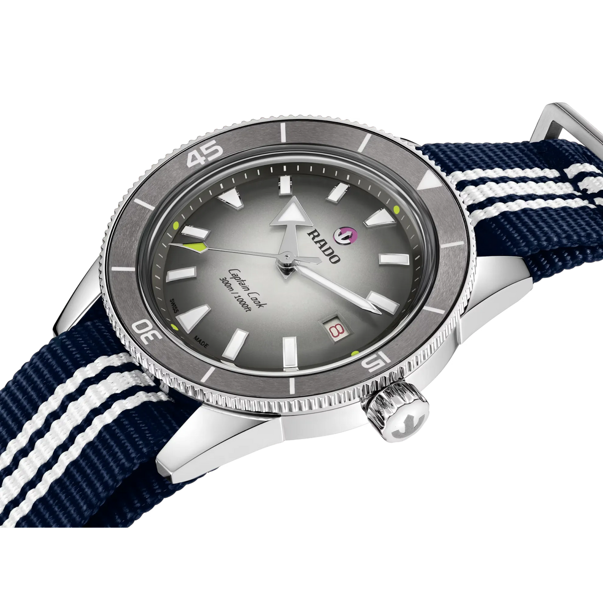 Rado Captain Cook Plasma High-Tech Ceramic for Unisex R32222108