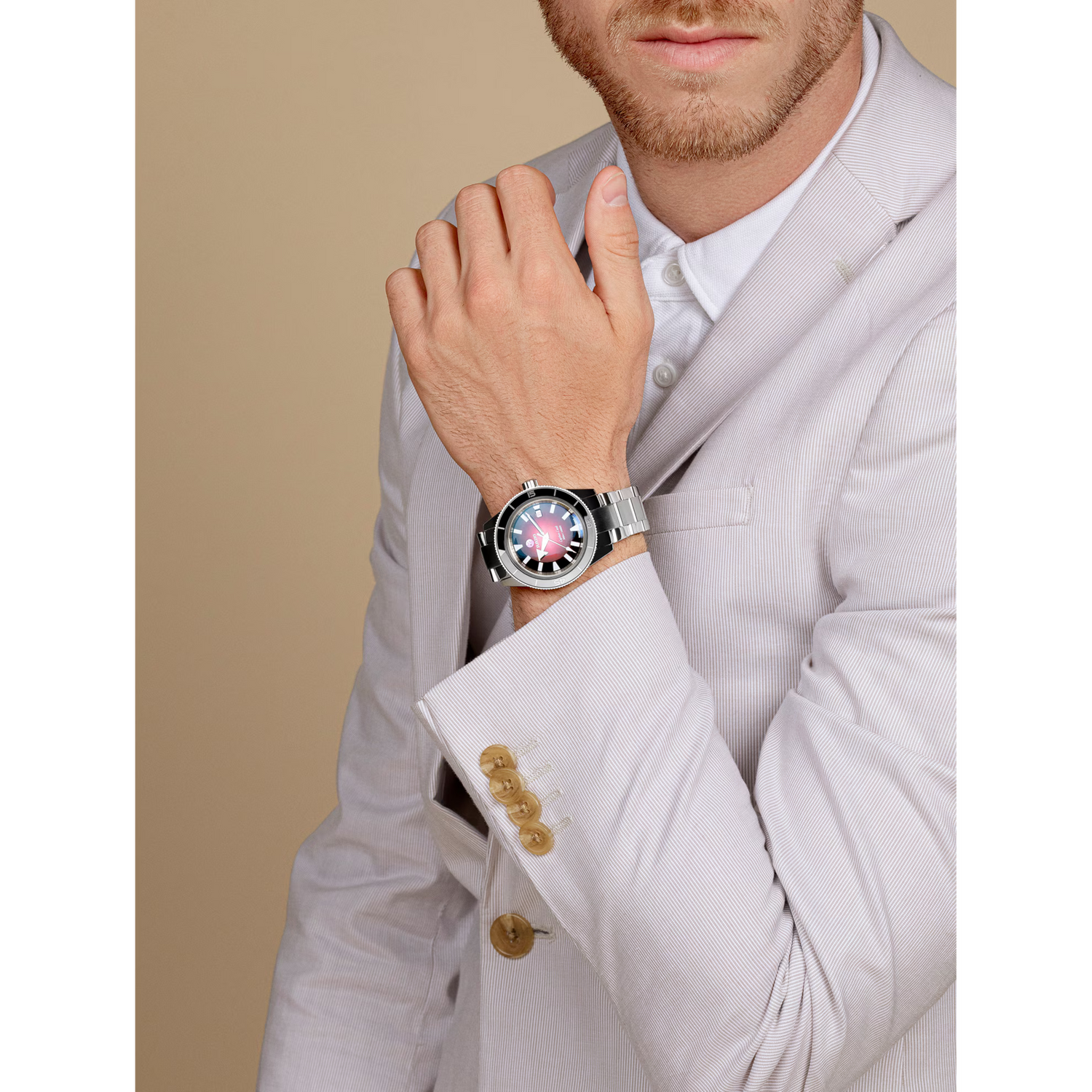 Captain Cook Automatic