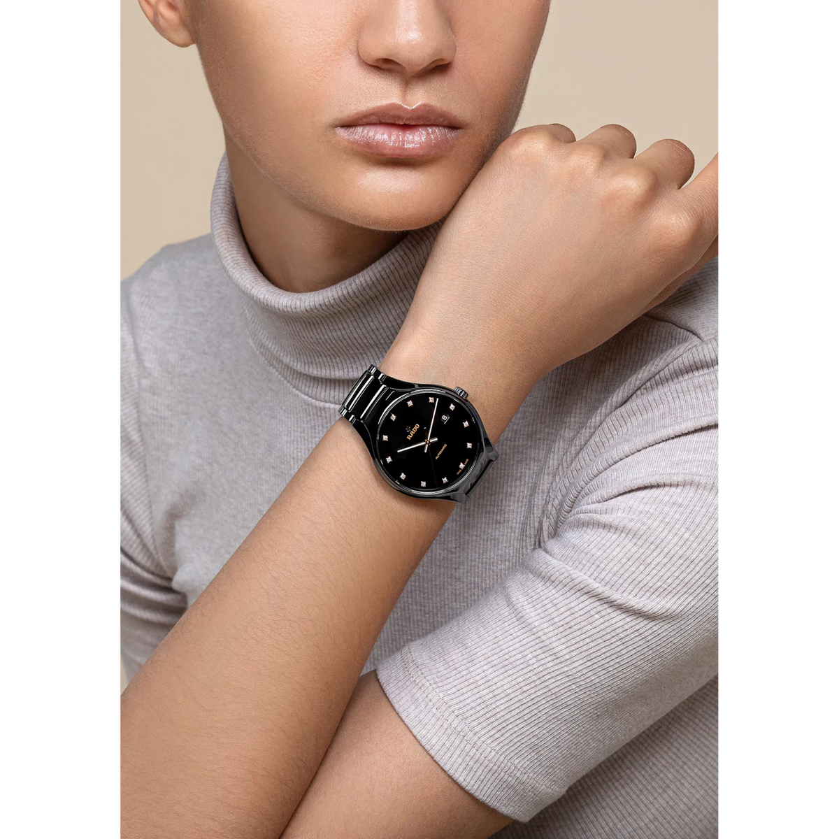 Rado True Round High-Tech Ceramic & Titanium / PVD for Men R27056732
